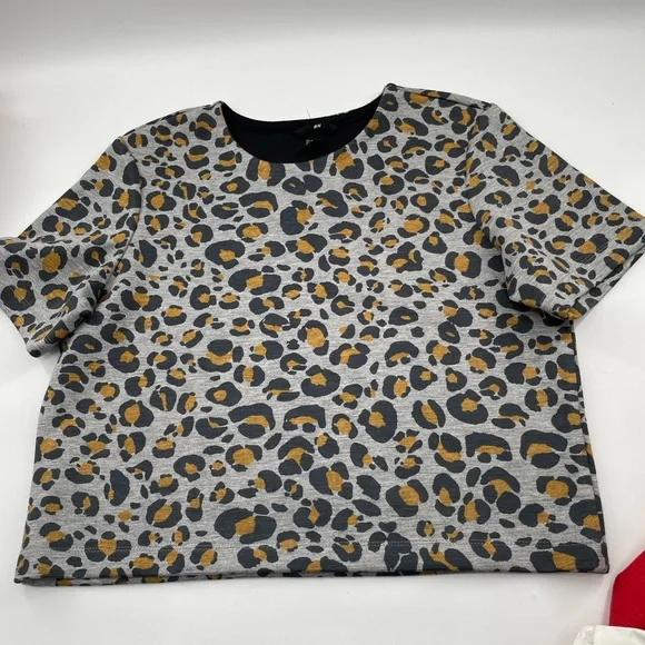 Leopard sweater - Picture 1 of 2